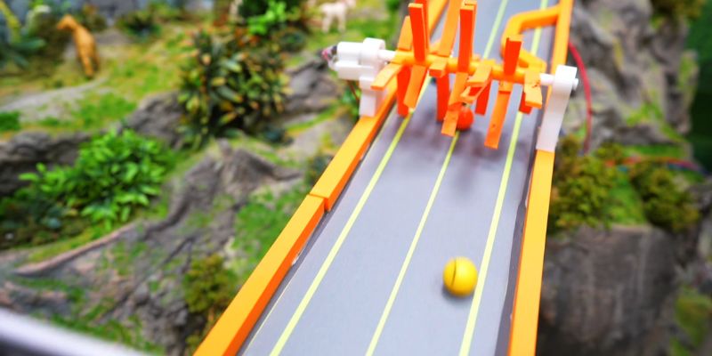An image of Adding obtacel to your marble track