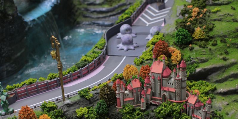 An image of The moving misty tentacles